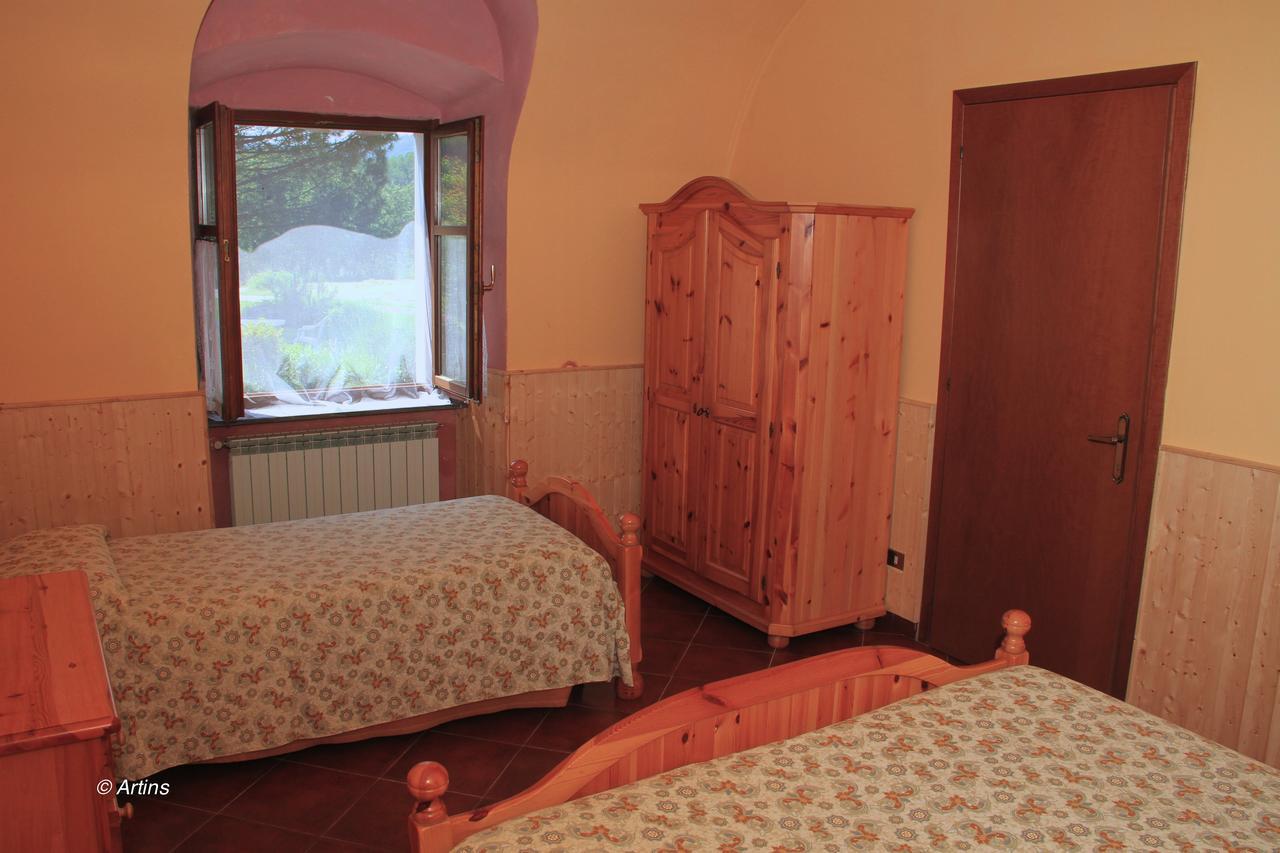 Agriturismo La Praduscella Фівіццано Екстер'єр фото